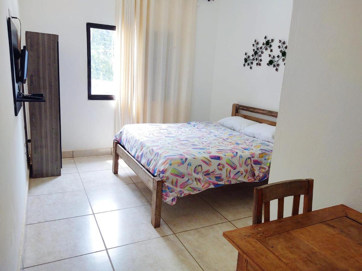 Hostel Dela Tiradentes Eksteriør bilde