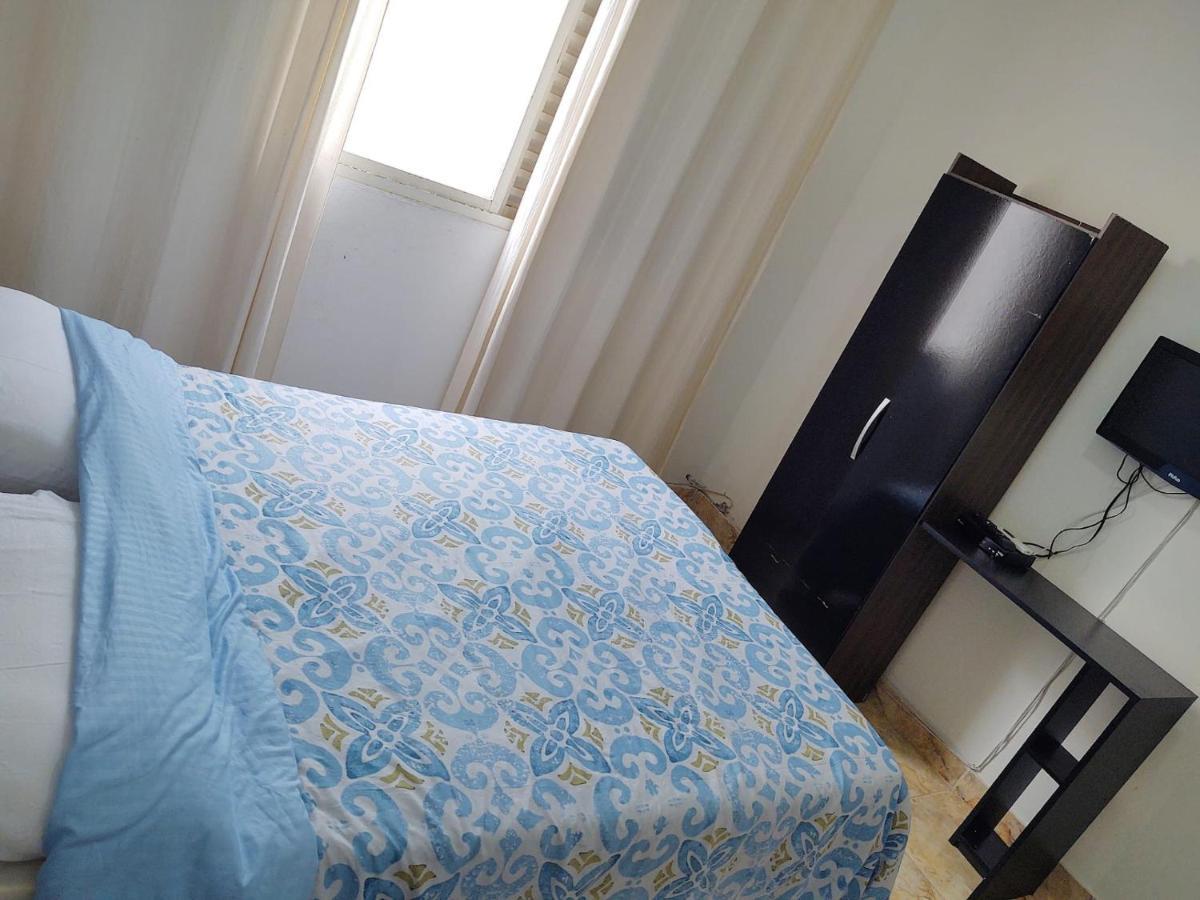 Hostel Dela Tiradentes Eksteriør bilde